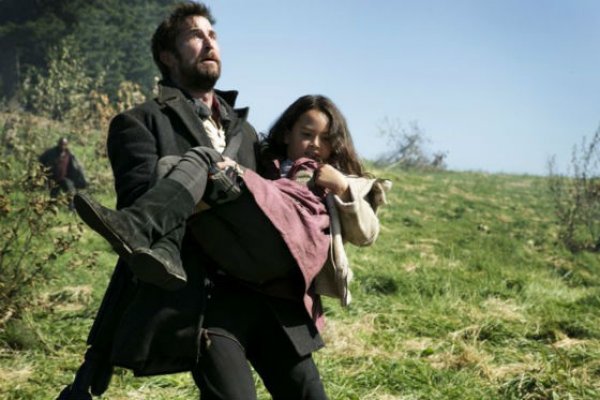 Titulky k Falling Skies S04E01 - Ghost in the Machine