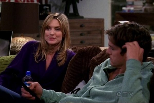 Titulky k Two and a Half Men S10E17 - Throgwarten Middle School Mysteries