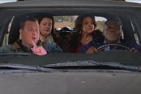 Titulky k Mike and Molly S05E04 - Gone Cheatin