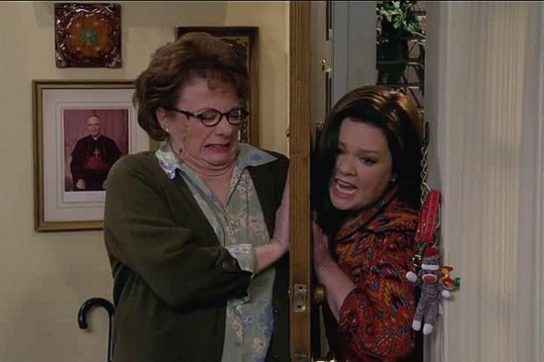 Titulky k Mike and Molly S05E18 - No Kay Morale