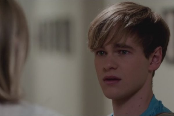 Titulky k Major Crimes S03E04 - Letting It Go