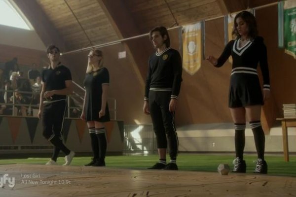 Titulky k The Magicians S01E05 - Mendings, Major and Minor