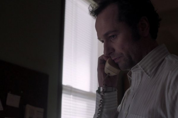 Titulky k The Americans S04E05 - Clark's Place