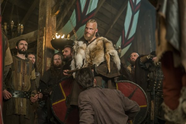 Titulky k Vikings S04E17 - The Great Army