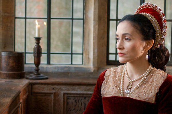 Titulky k The Boleyns: A Scandalous Family S01E03 - S1.E3 ∙ The Fall